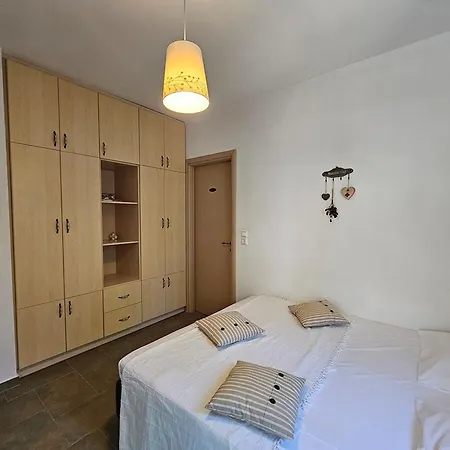 Skyros House Amaryllis Holiday home *